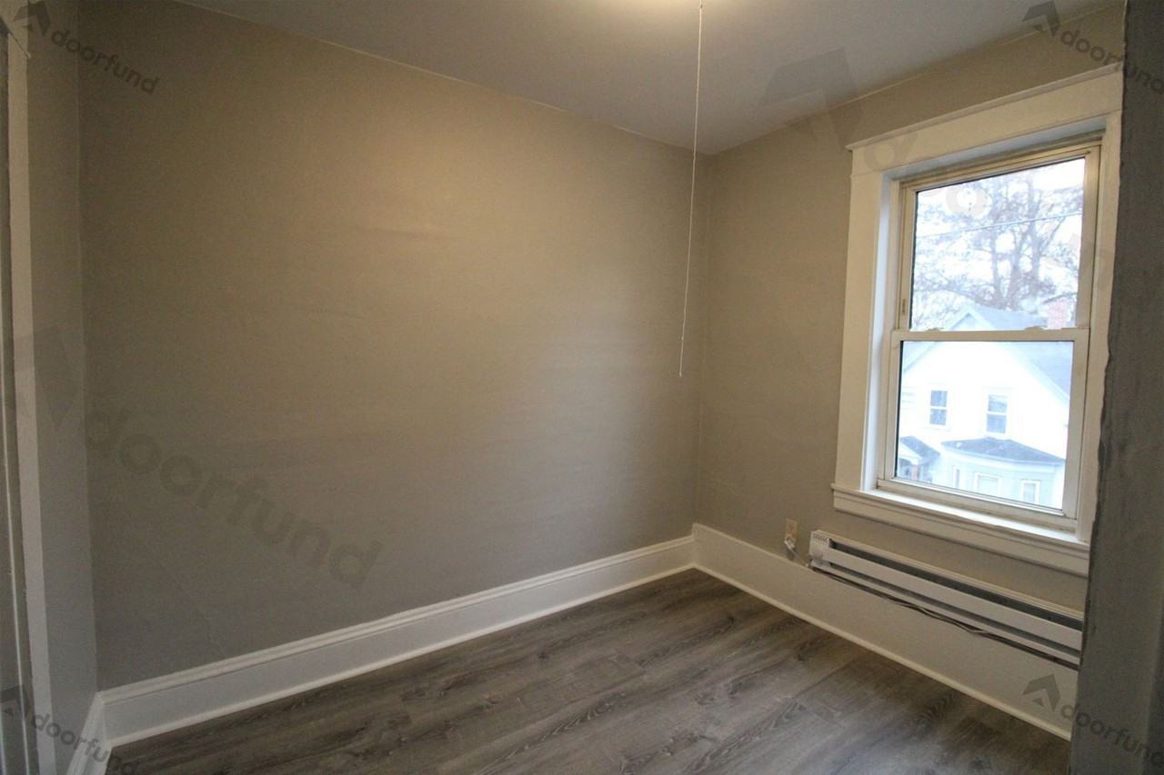 10 Arch St #11 - Photo 2 of 13