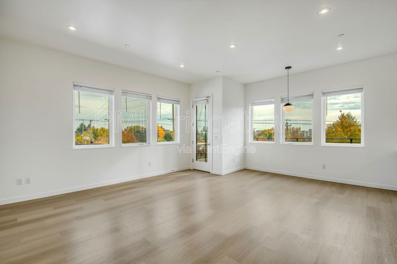 1525 N Humboldt St #402 - Photo 2 of 20