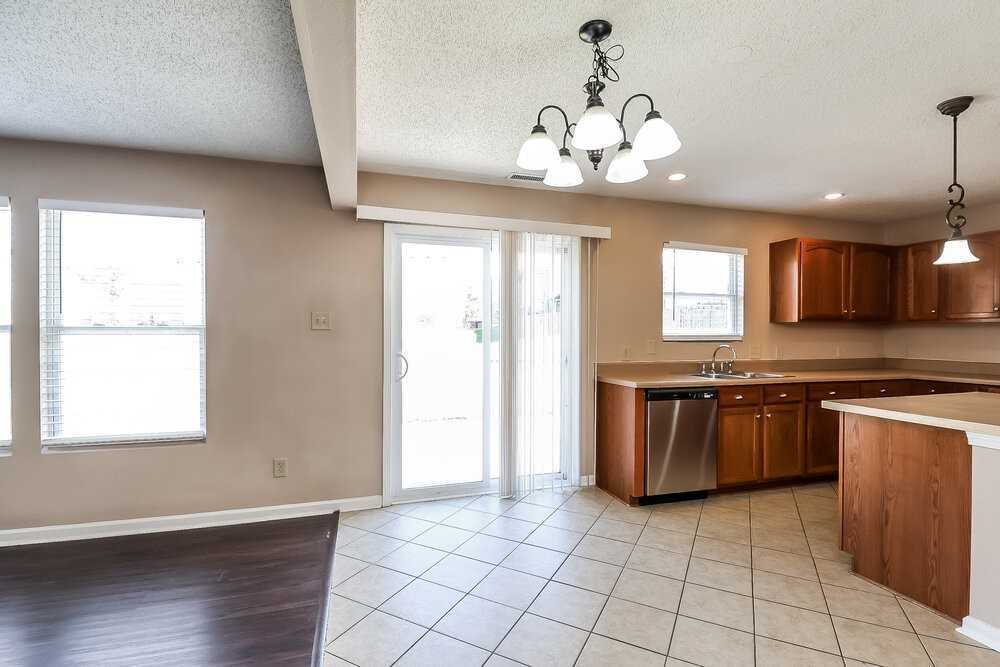 6626 Fawn View Dr - Photo 6 of 17