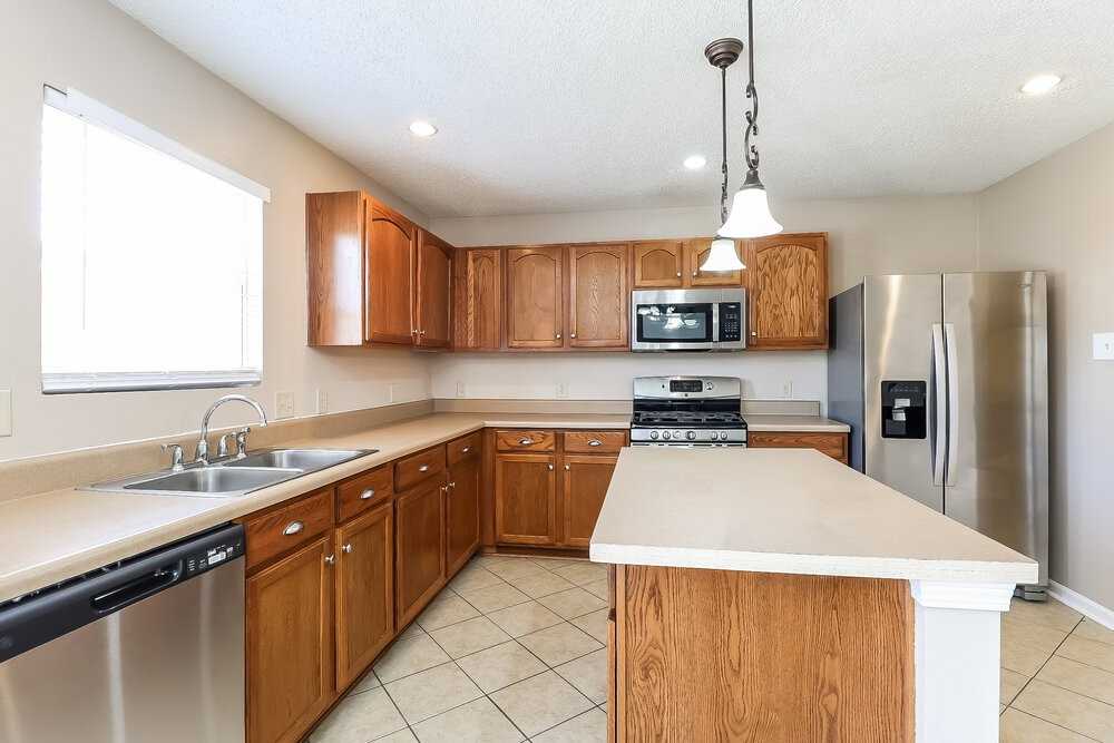 6626 Fawn View Dr - Photo 7 of 17