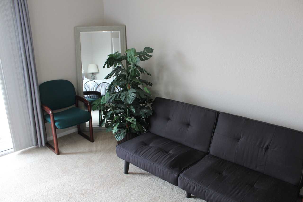 3421 N Shore Dr #3 - Photo 4 of 12