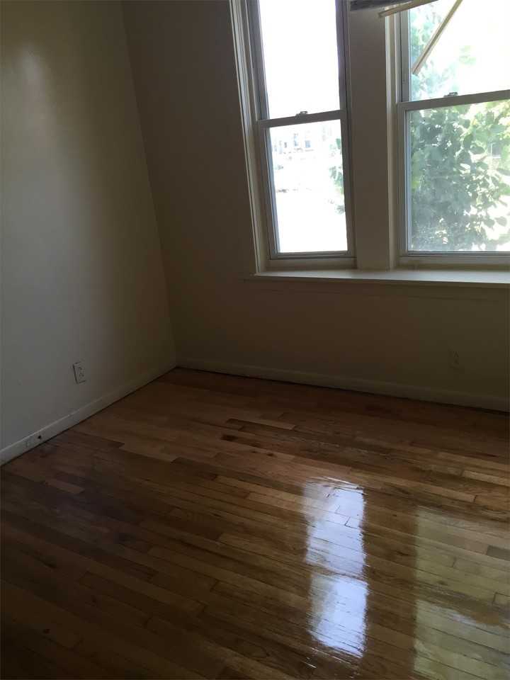 6500 S Marshfield Ave #3 - Photo 4 of 16