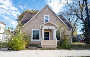 featured image of 411 S East St