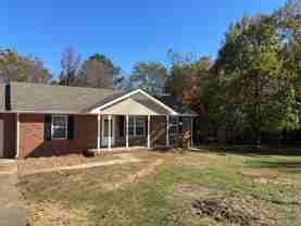 3409 Dailey Rd - Photo 1 of 1