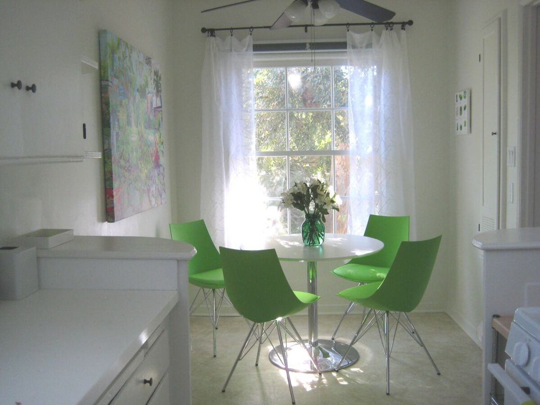 7923 Norton Avenue - Photo 5 of 10