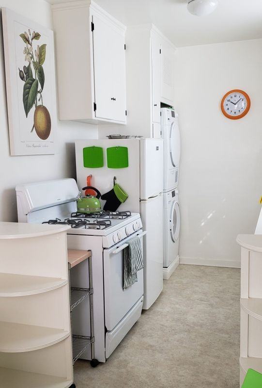 7923 Norton Avenue - Photo 6 of 10