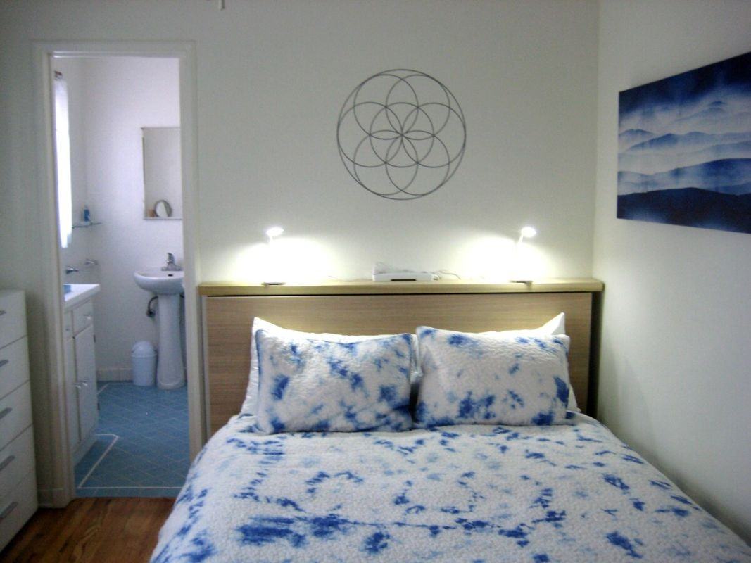 7923 Norton Avenue - Photo 7 of 10