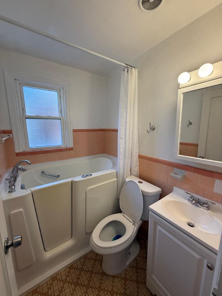 7129 Dawson Pl - Photo 6 of 9