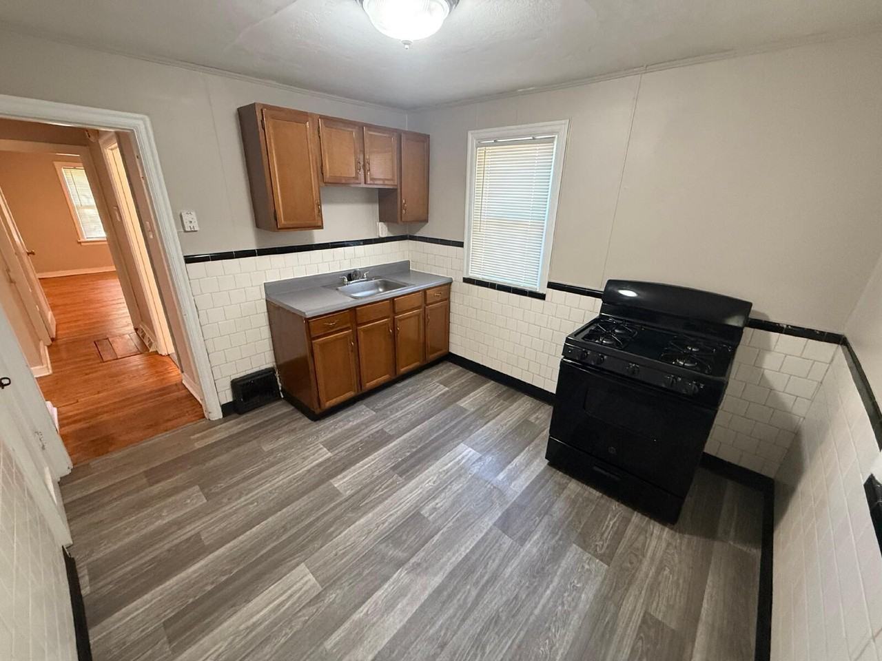 7129 Dawson Pl - Photo 7 of 9