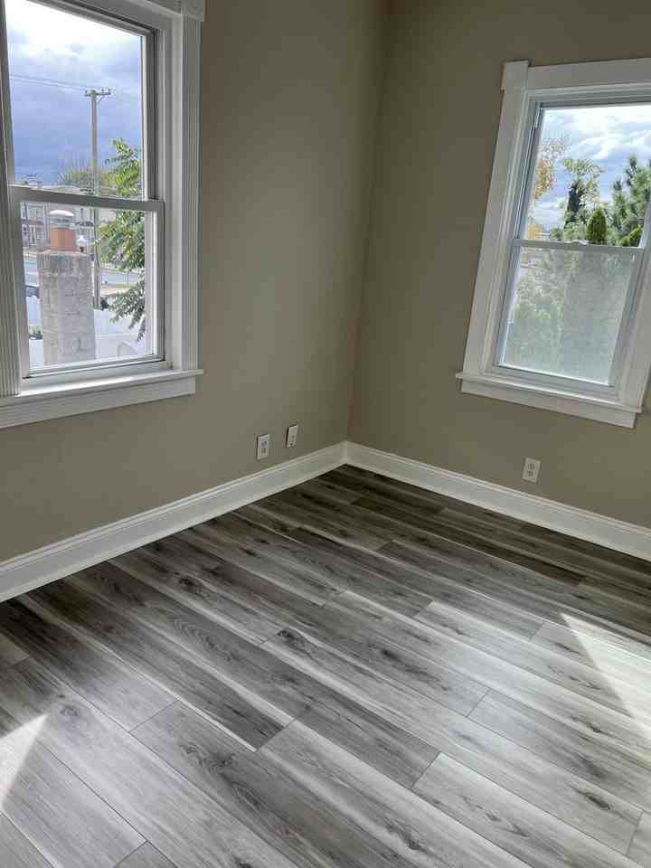 230 Mercer Street - Photo 2 of 11