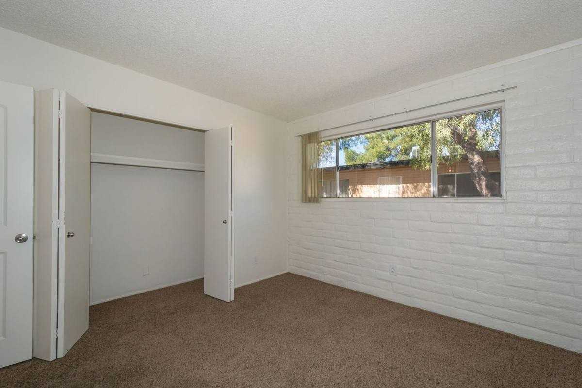 4557 East Bellevue Street - Photo 4 of 10