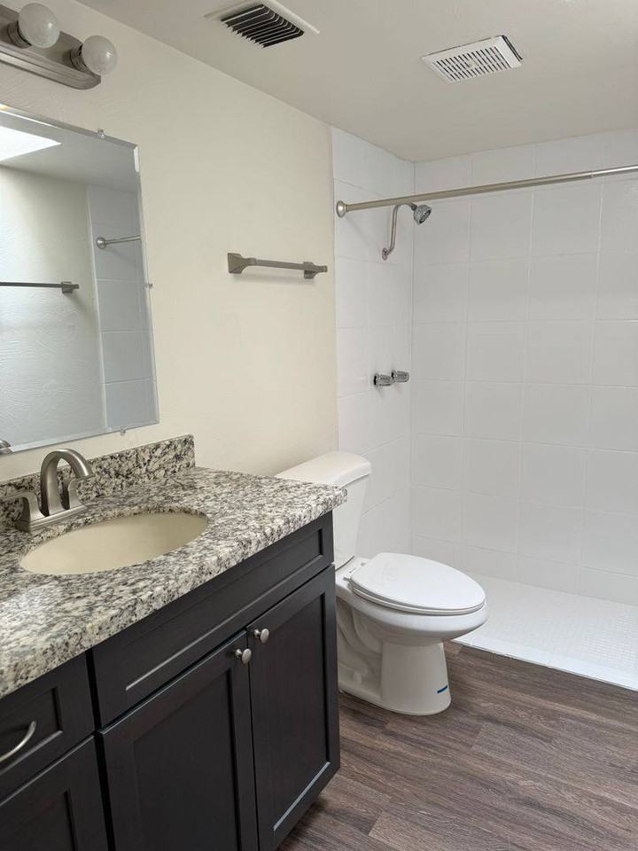 4561 E Bellevue St - Photo 4 of 7