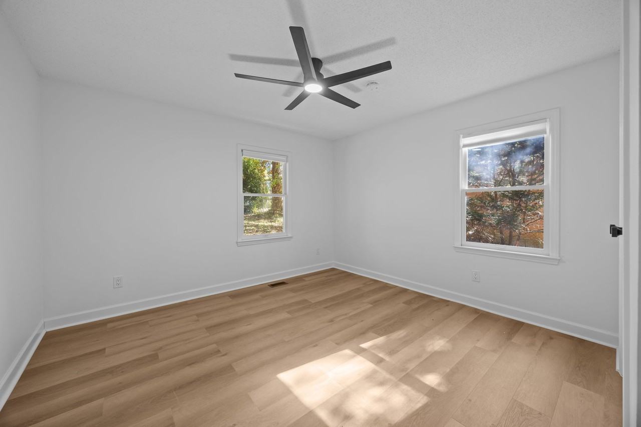 6227 King George Dr - Photo 5 of 42