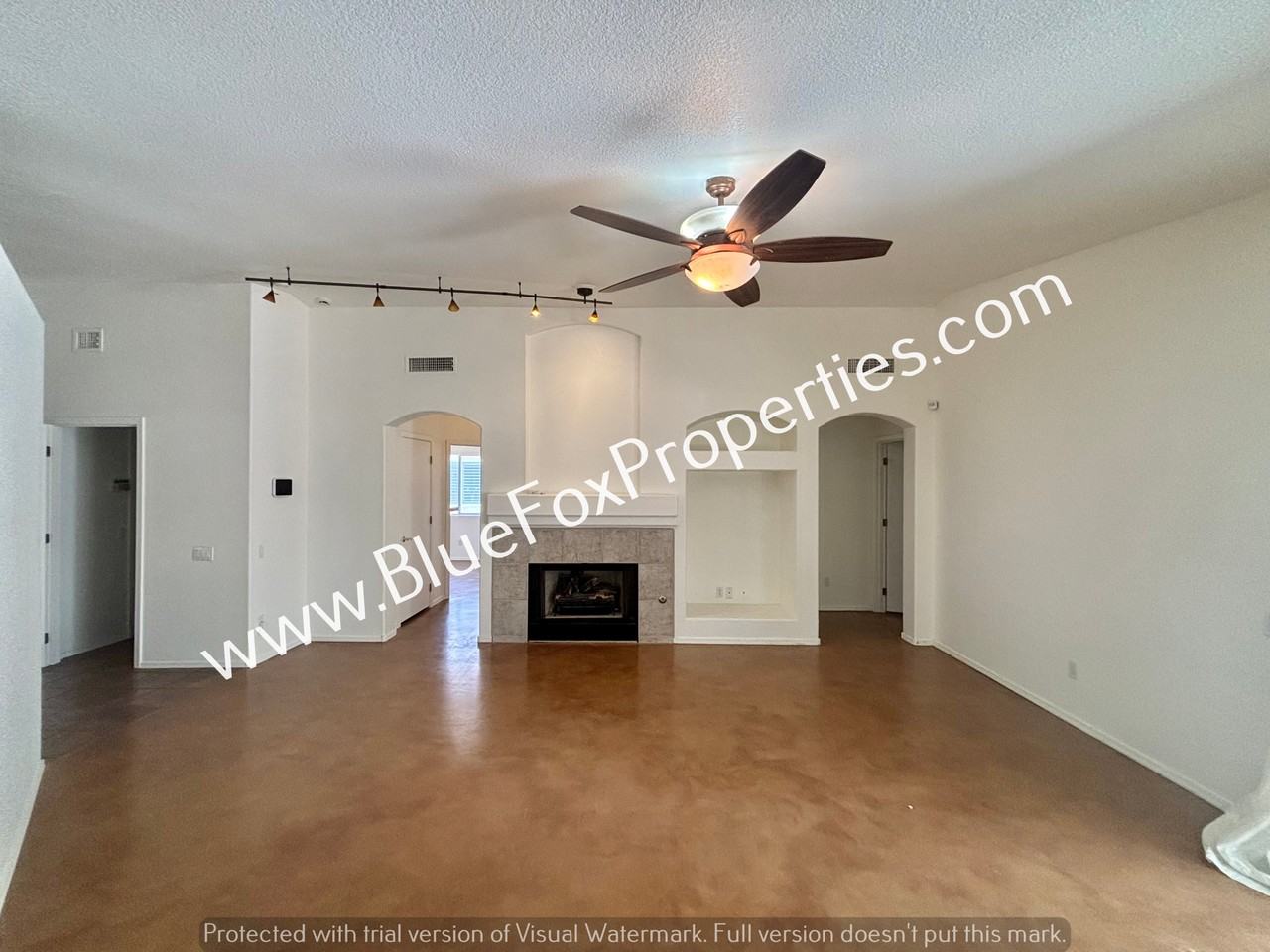2675 W Desert Bluffs Ct - Photo 3 of 26