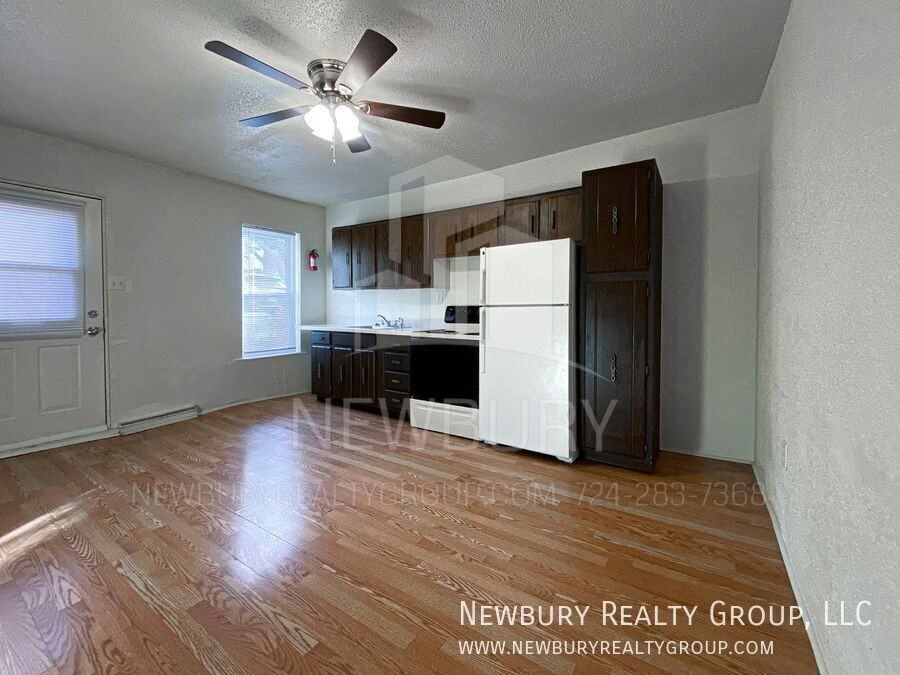 33 Hickory St - Photo 6 of 48