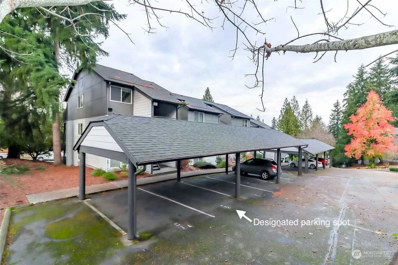 116TH ST KIRKLAND 12709 NE 116TH & #C201 - Photo 4 of 38