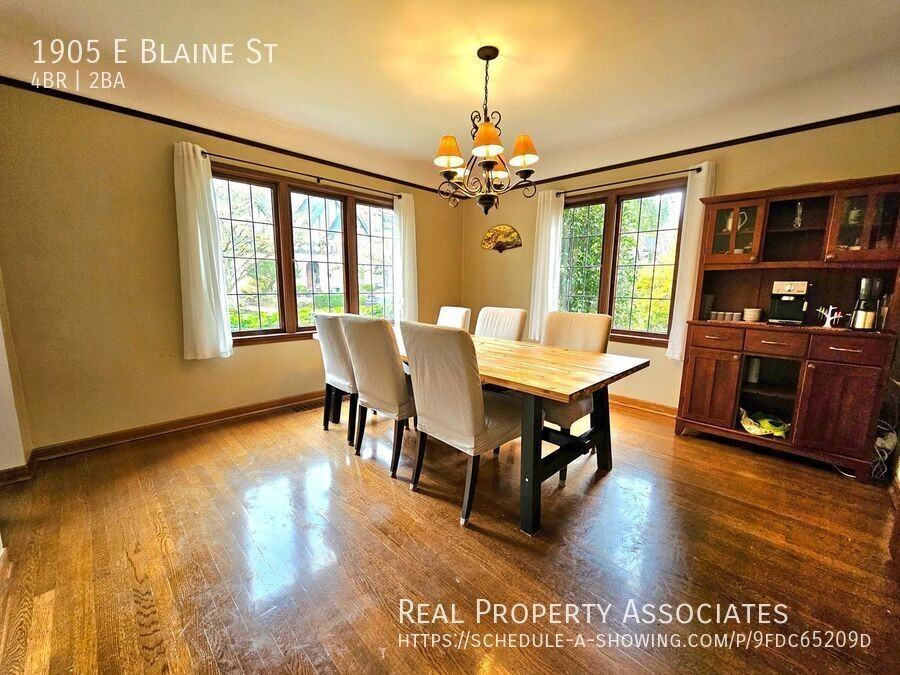 1905 E Blaine St - Photo 2 of 47