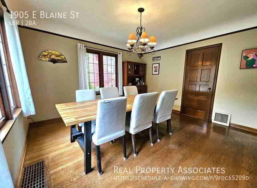 1905 E Blaine St - Photo 3 of 47