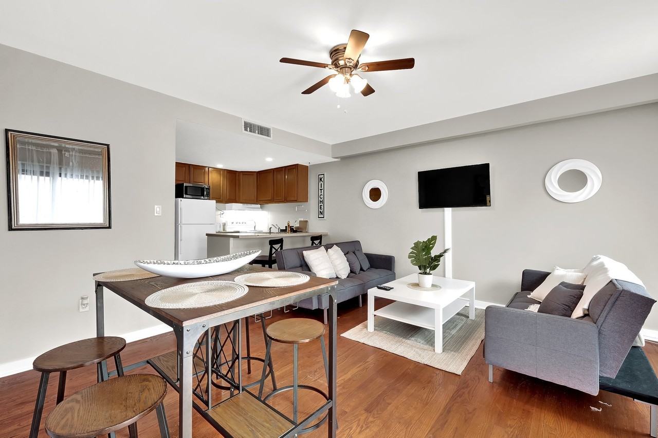 712 S 19th St #2 - Photo 5 of 13