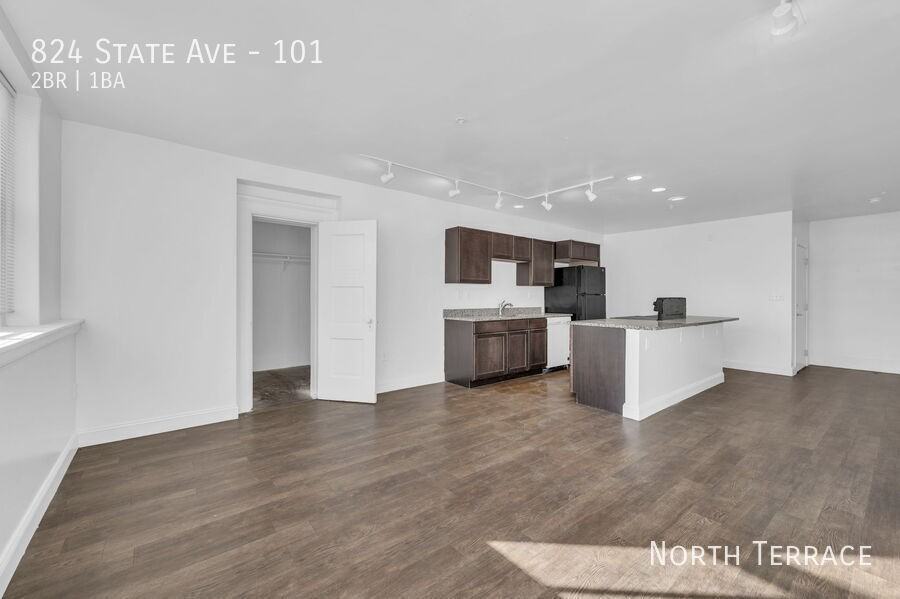 824 State Ave #101 - Photo 4 of 31