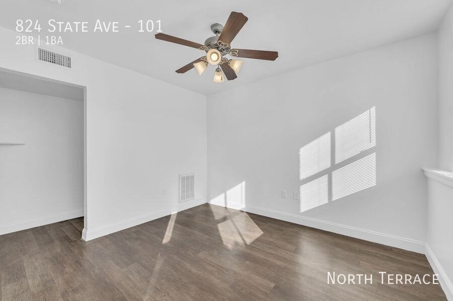 824 State Ave #101 - Photo 6 of 31