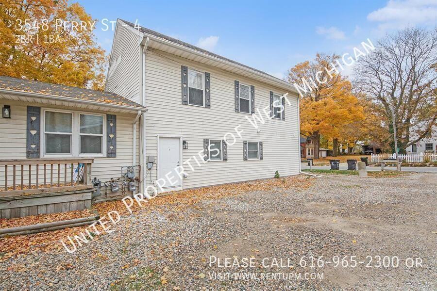 3548 Perry St #4 - Photo 2 of 2