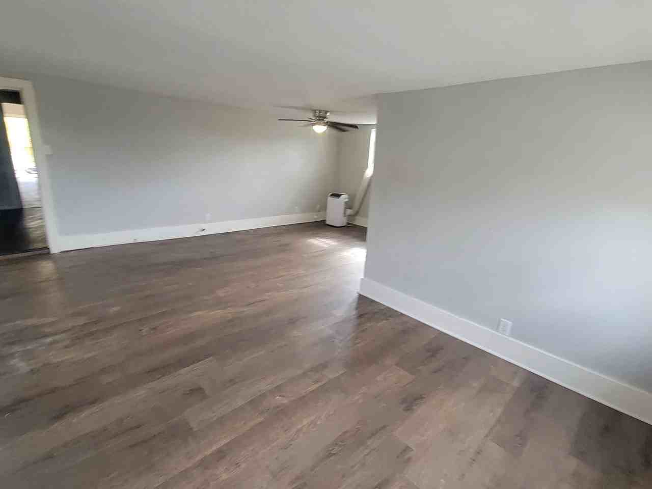 1923 S Izard St #B - Photo 5 of 13