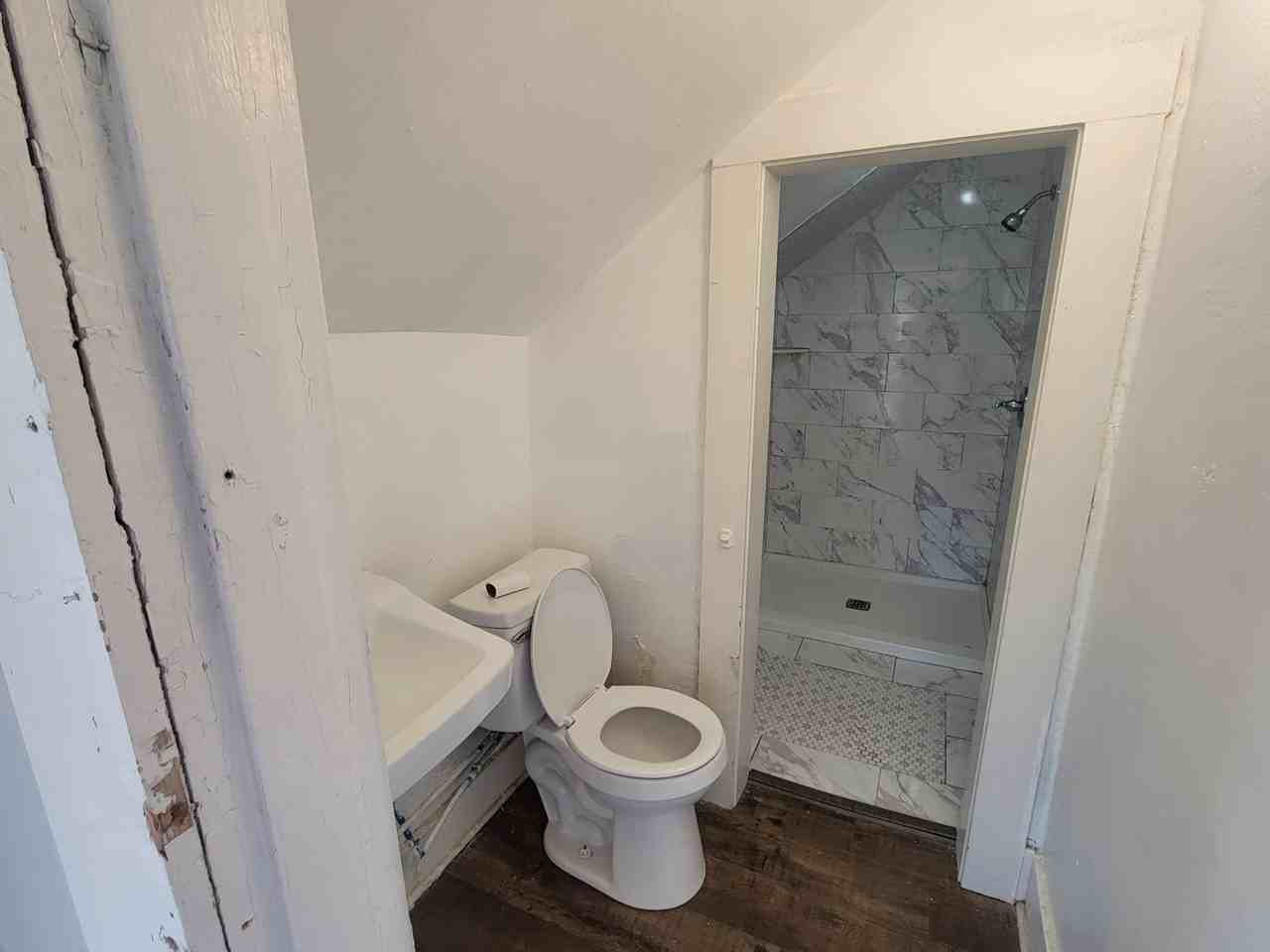 1923 S Izard St #B - Photo 7 of 13