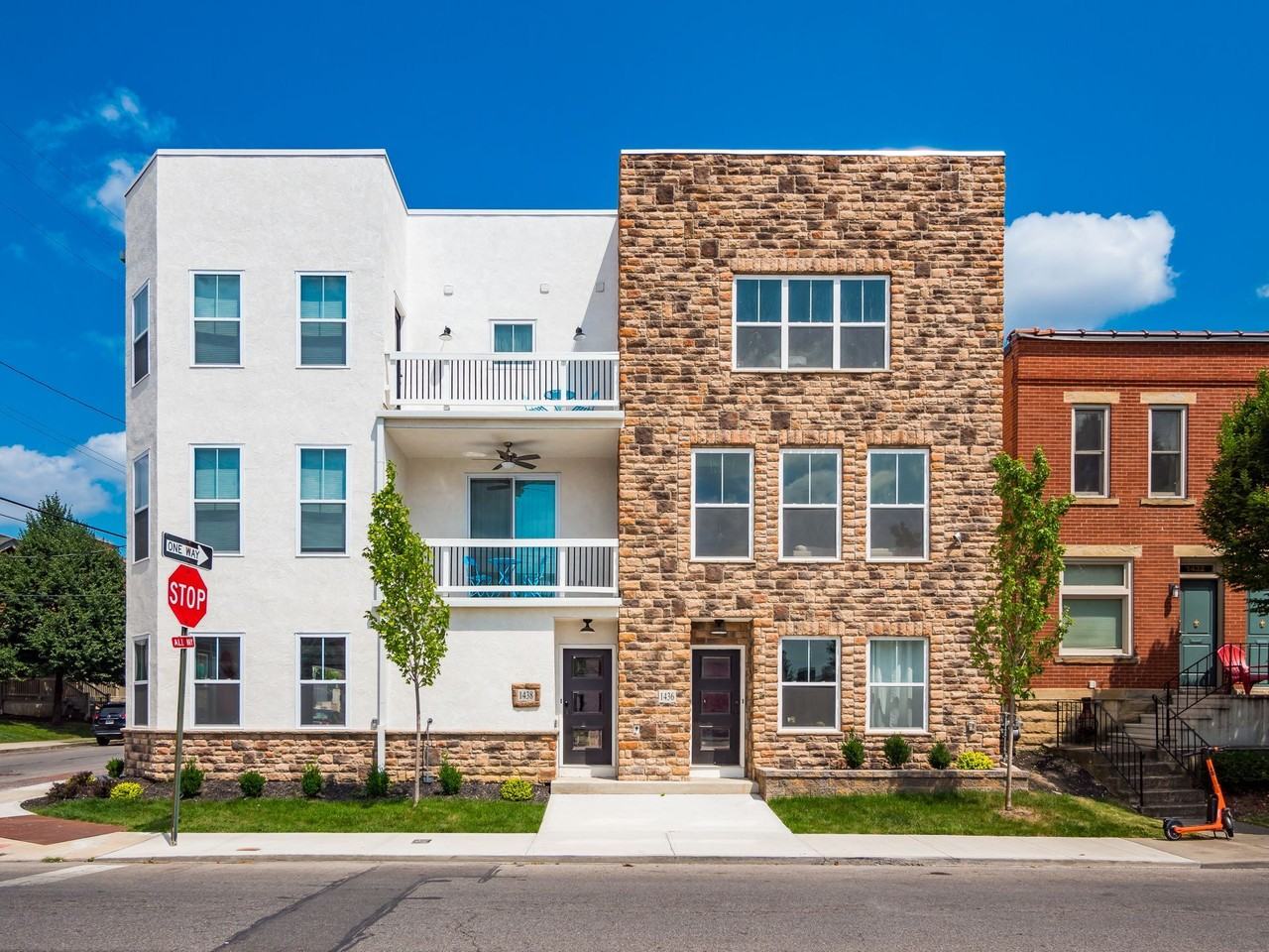 1438 Indianola Ave #1438 - Photo 2 of 27