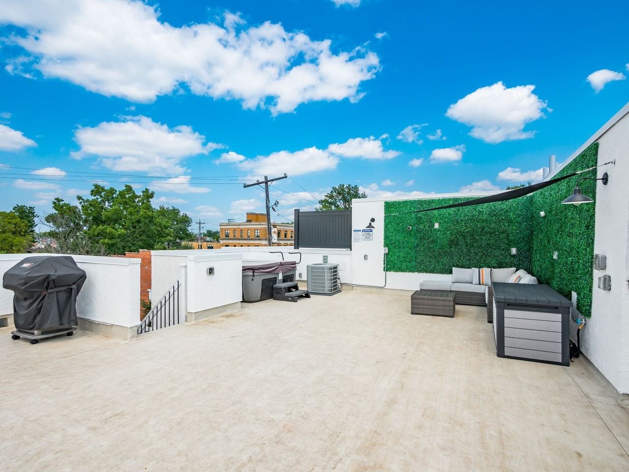 1438 Indianola Ave #1438 - Photo 5 of 27