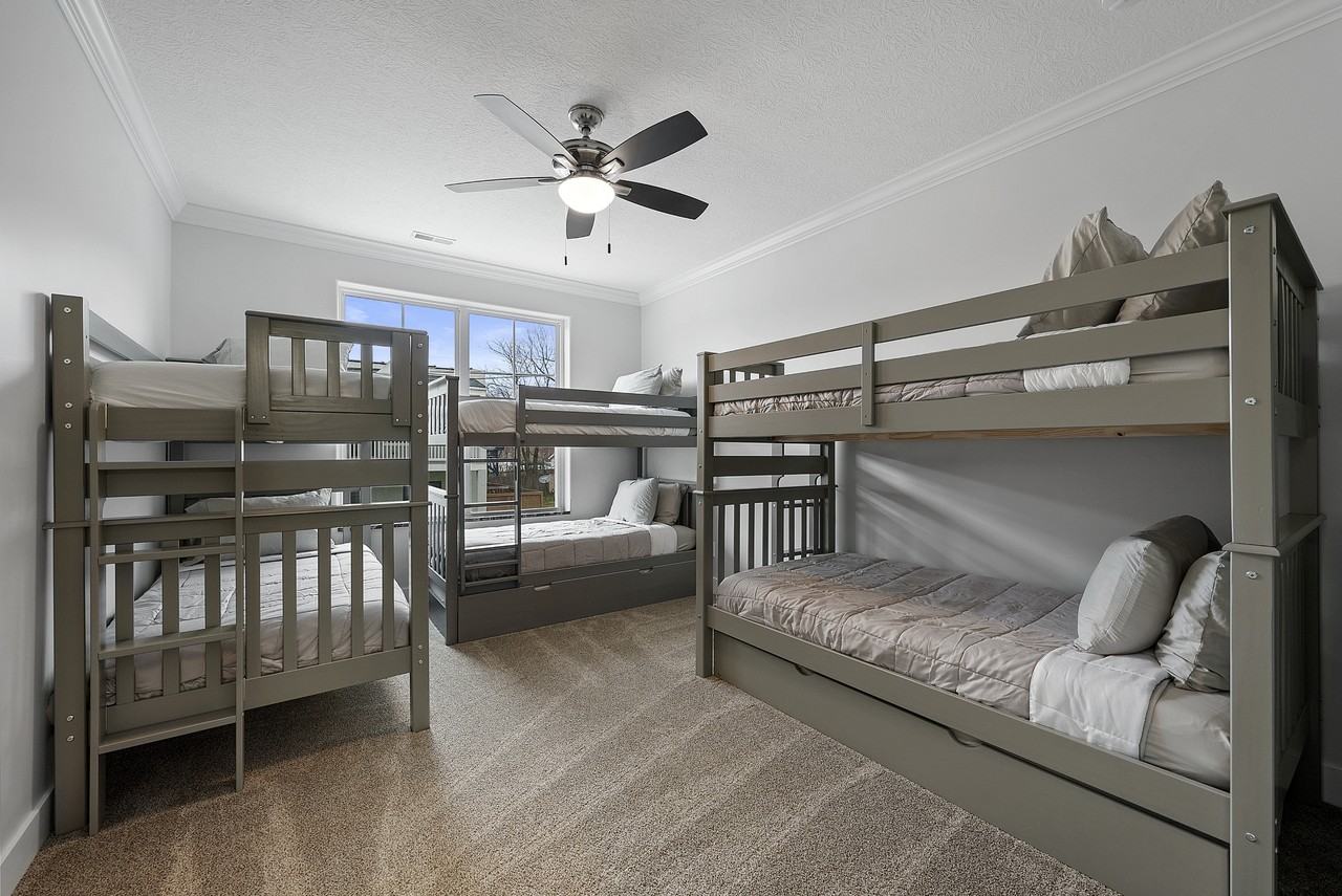 1438 Indianola Ave #1438 - Photo 3 of 27