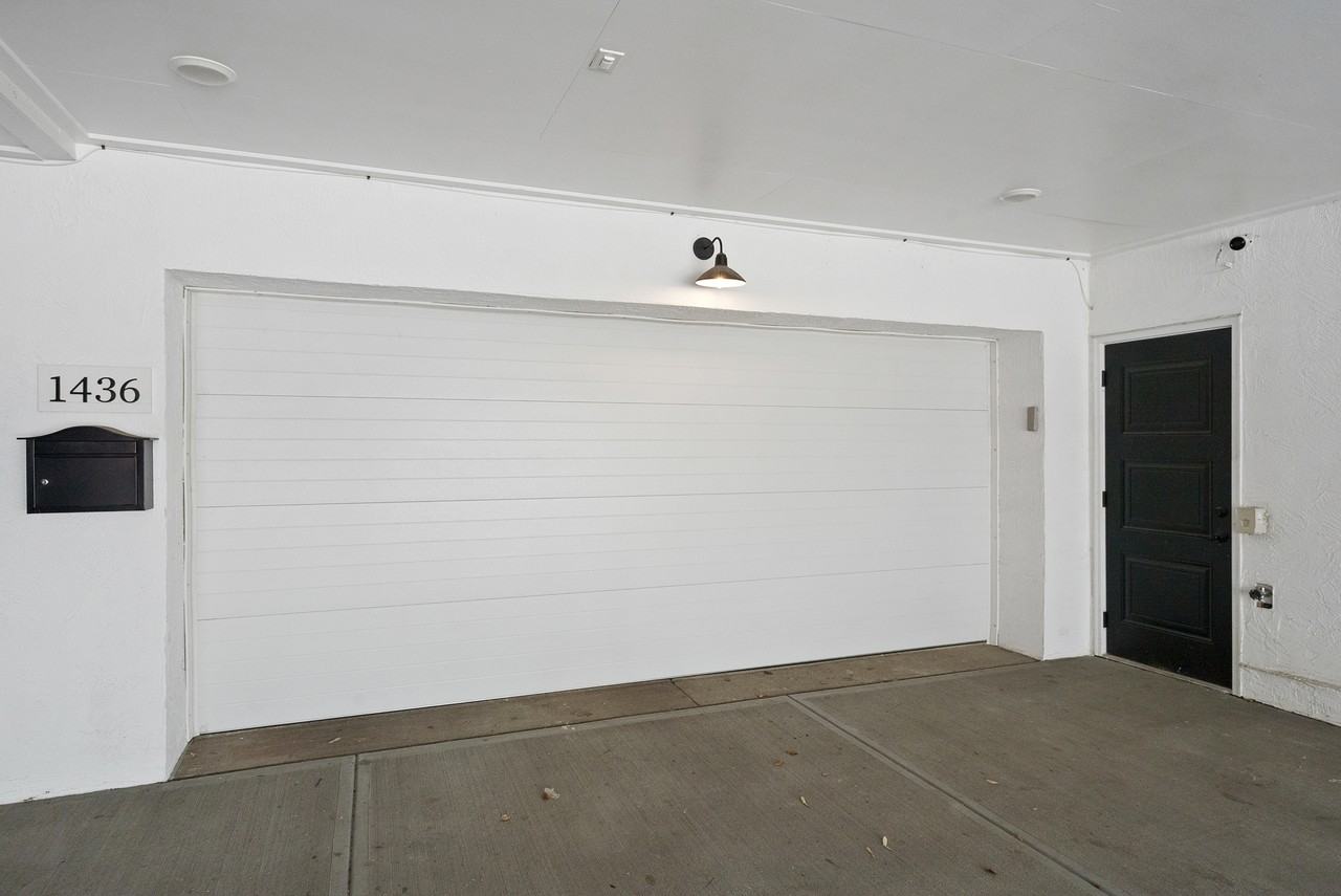 1438 Indianola Ave #1438 - Photo 4 of 27