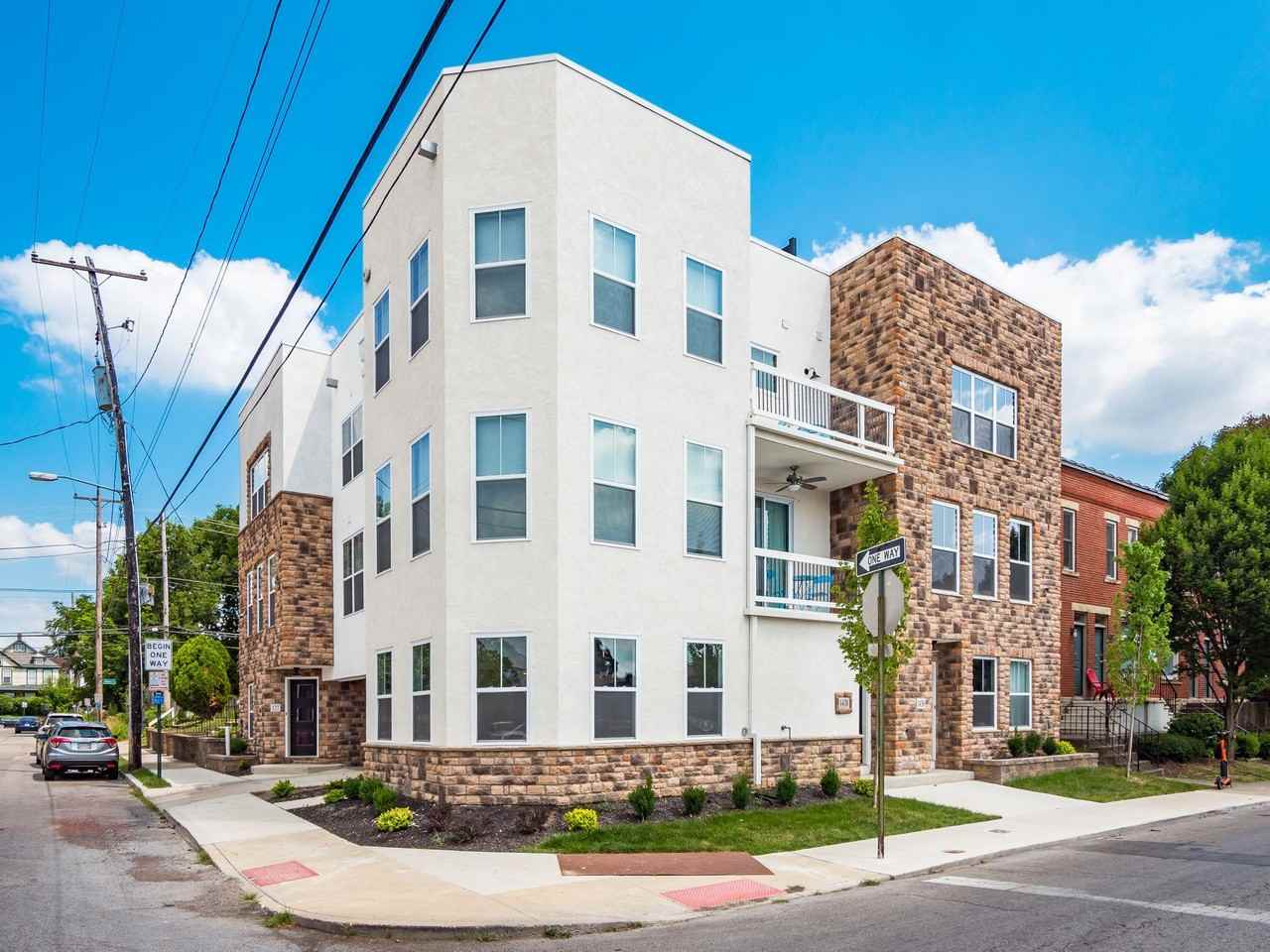 1438 Indianola Ave #1438 - Photo 7 of 27