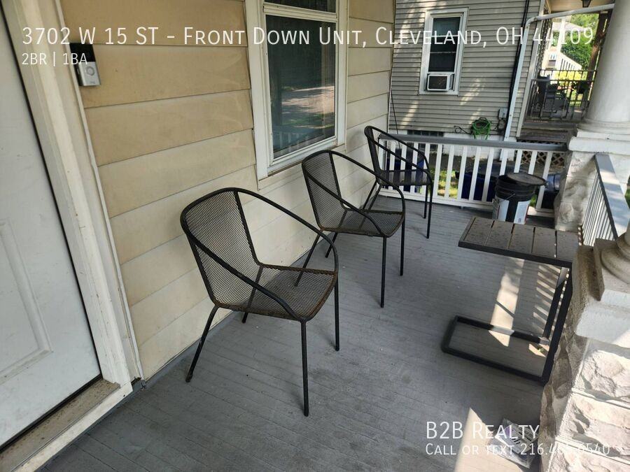 3702 W 15th St - Photo 4 of 21