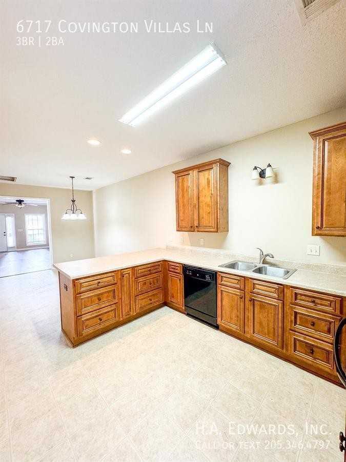 6717 Covington Villas Lane - Photo 2 of 12