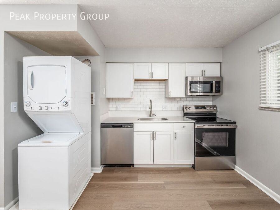 105 West Eighth Avenue - Photo 4 of 20