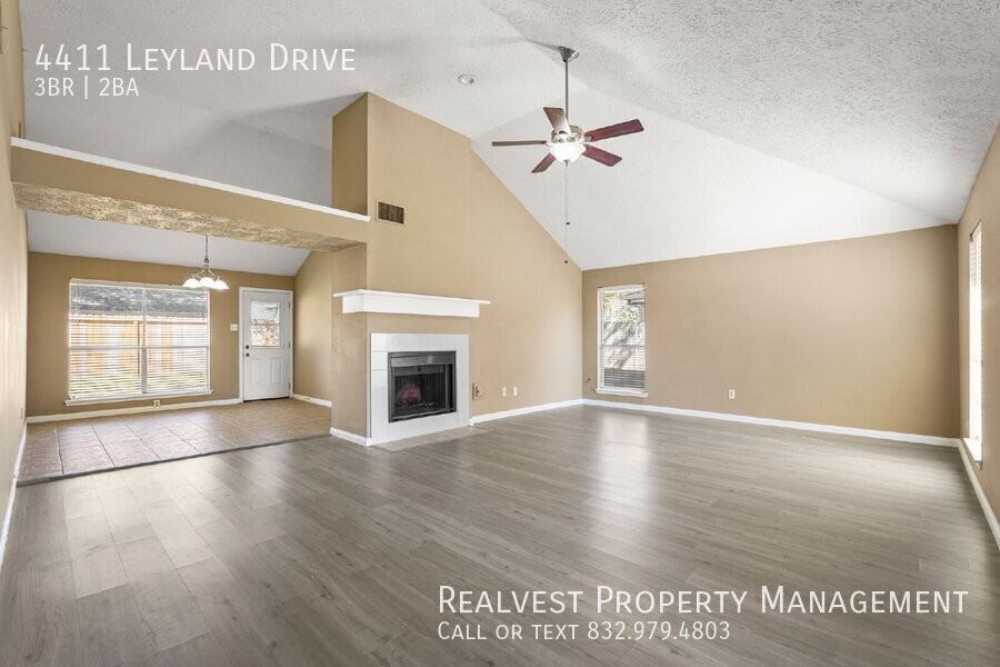 4411 Leyland Dr - Photo 3 of 17