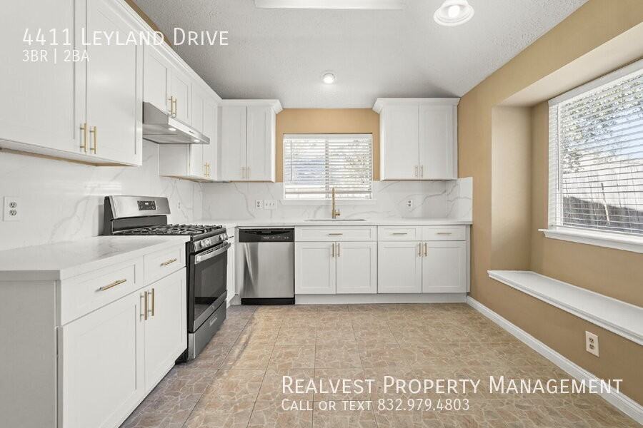 4411 Leyland Dr - Photo 6 of 17