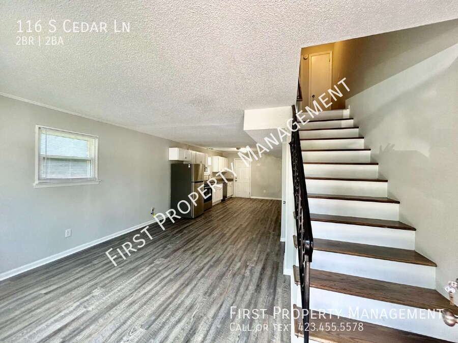 116 South Cedar Lane - Photo 2 of 15