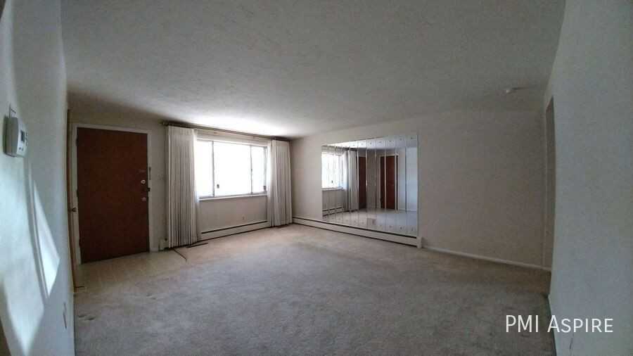 1401 Sherri Mar Street - Photo 3 of 21