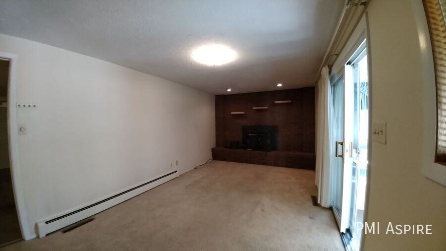 1401 Sherri Mar Street - Photo 5 of 21