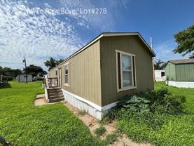 5720 Nw Topeka Blvd Lot 27b - Photo 1 of 1