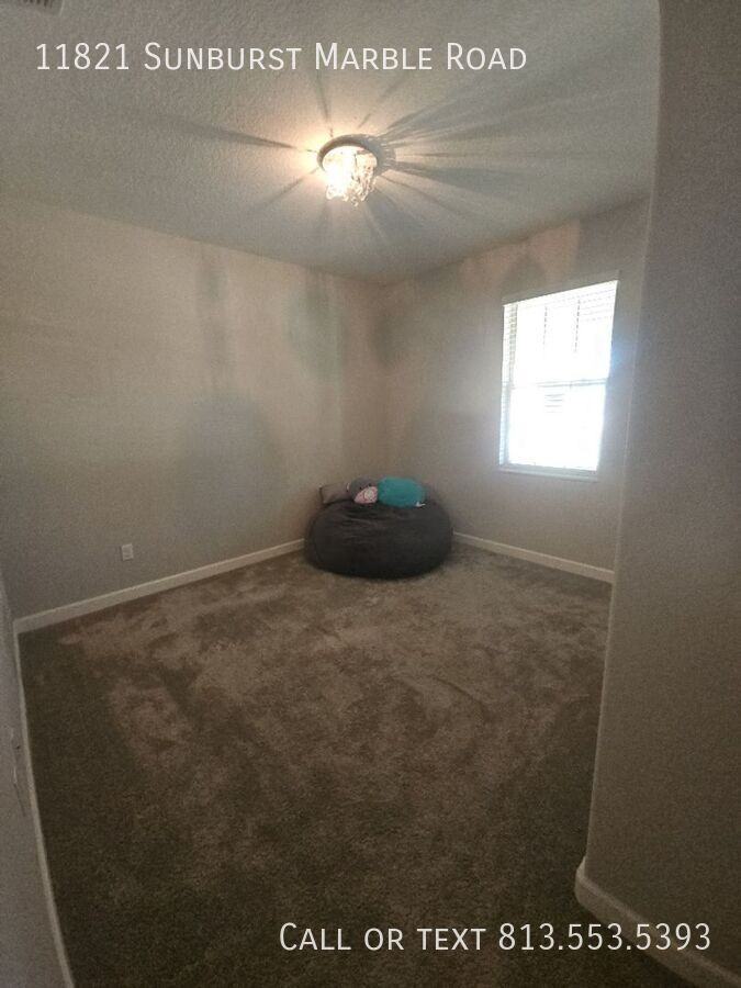 11821 Sunburst Marble Rd - Photo 5 of 27