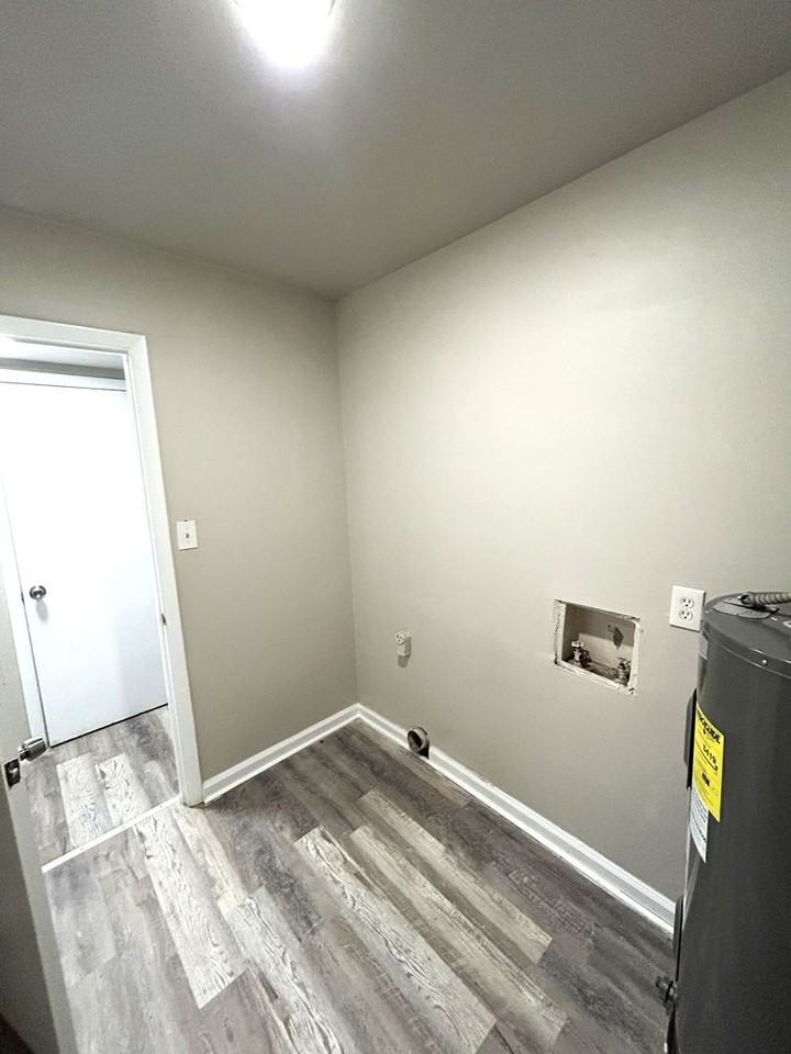 3645 Mercer University Drive #8E - Photo 6 of 21