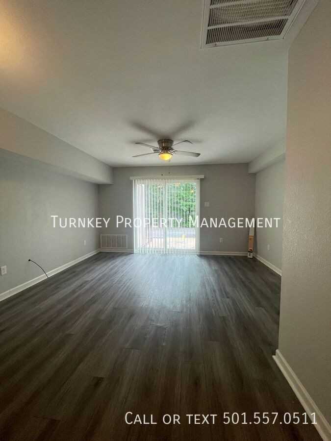 8906 Morris Manor Dr #4 - Photo 5 of 9