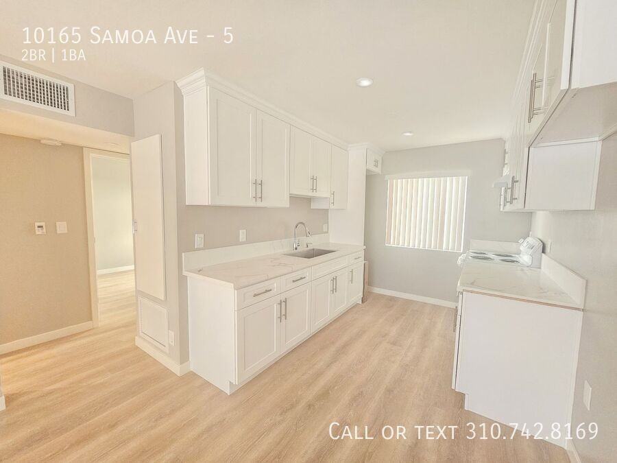 10165 Samoa Avenue #5