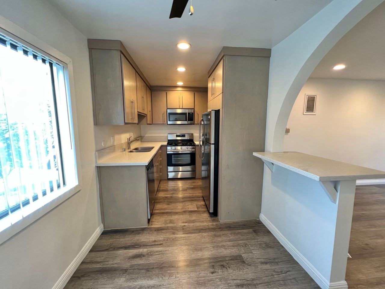 cla351 - Photo 3 of 15