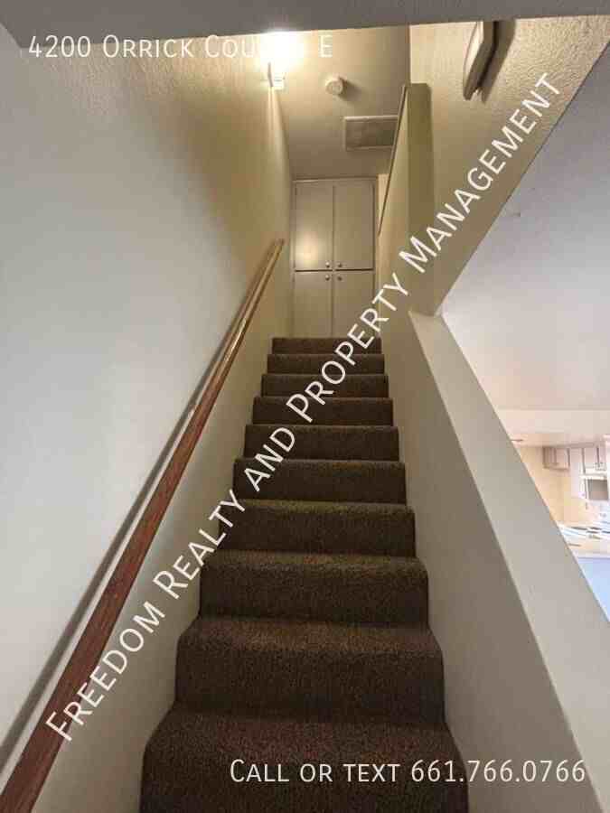 4200 Orick Court #E - Photo 5 of 13