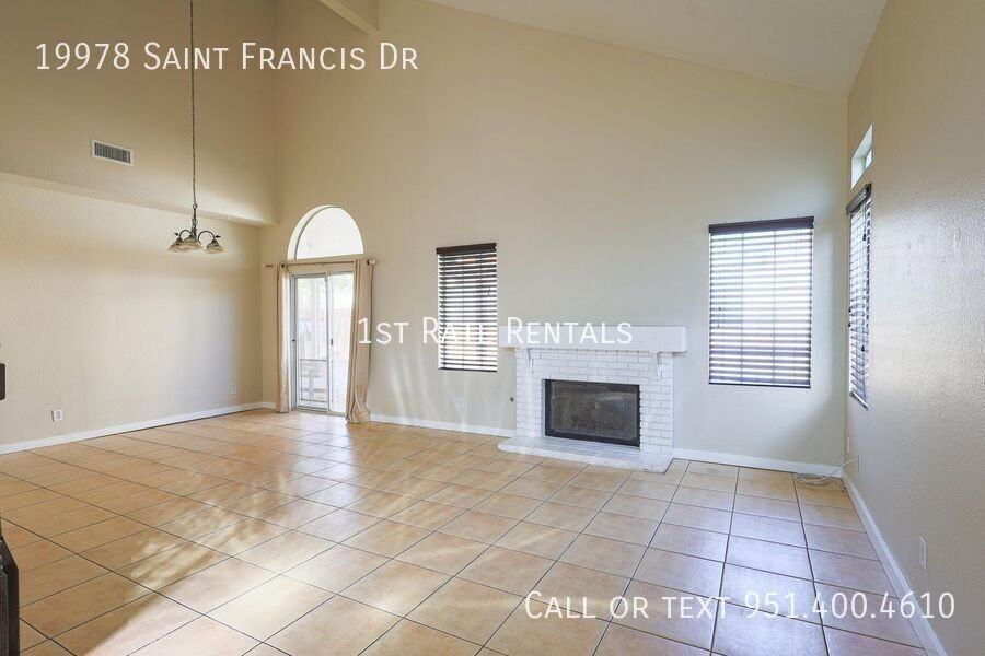 19978 Saint Francis Dr - Photo 2 of 15