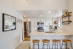 featured image of 532 Via De La Valle #C